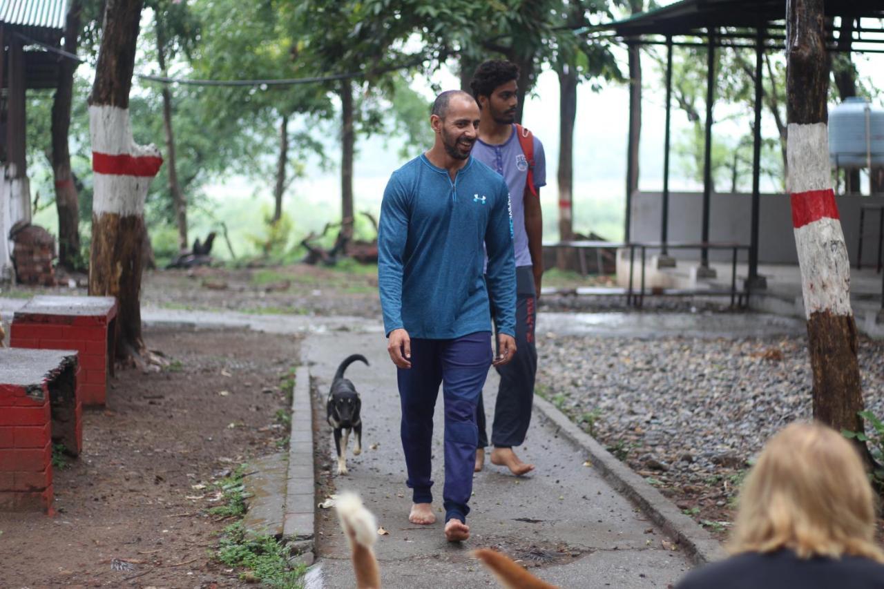 Sun N Soil Backpacker Hostel Lachhiwala Zewnętrze zdjęcie