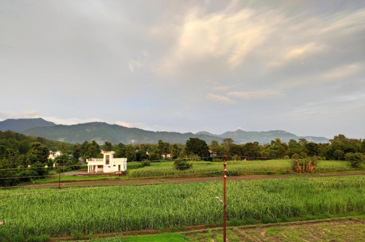 Sun N Soil Backpacker Hostel Lachhiwala Zewnętrze zdjęcie
